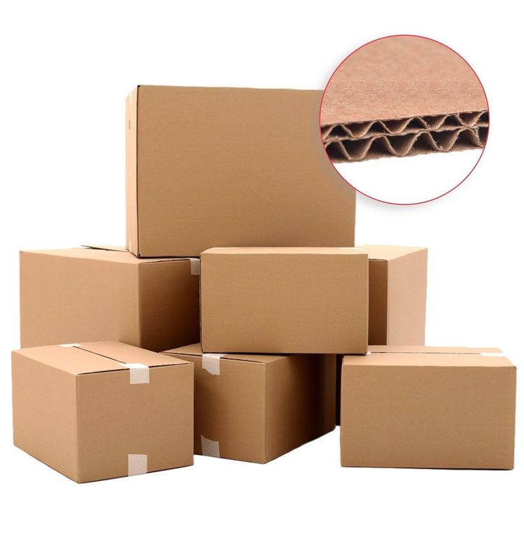 3 Ply B النغمة المكشوفة حزمة مربعات الورق المقوى مربعات الورق المقوى البيضاء للنبيذ البيرة مشروبات الحليب